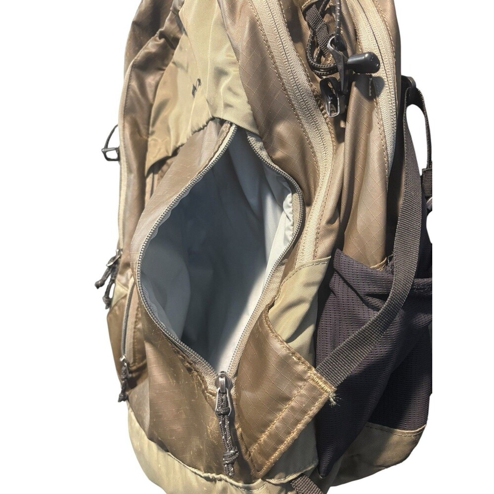 Columbia Silver Ridge Brown 30L Backpack One Size - Picture 2 of 8